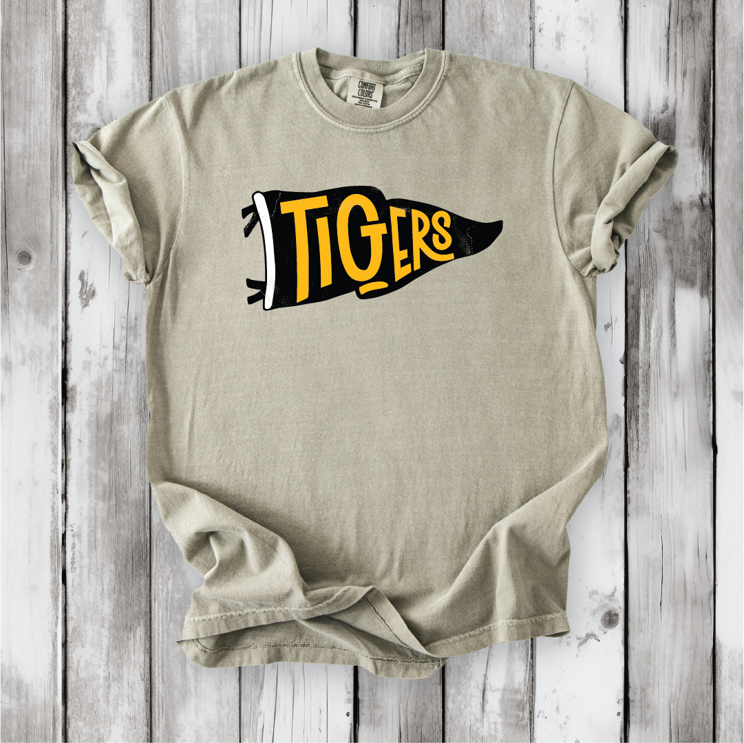 Tigers Pennant Short sleeve and Hoodie